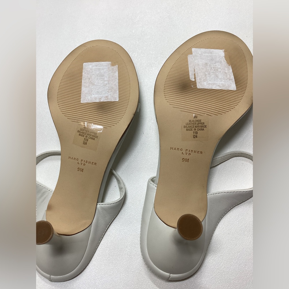 Marc Fisher LTD Alonde‎ kitten heels  white Sandals - Picture 12 of 12